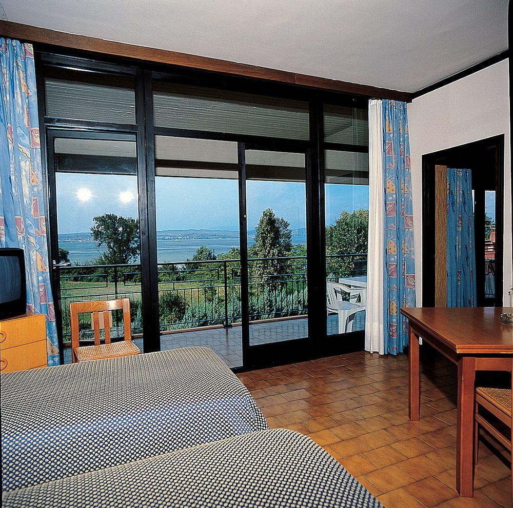 Hotel Residence Holiday Sirmione Exterior foto
