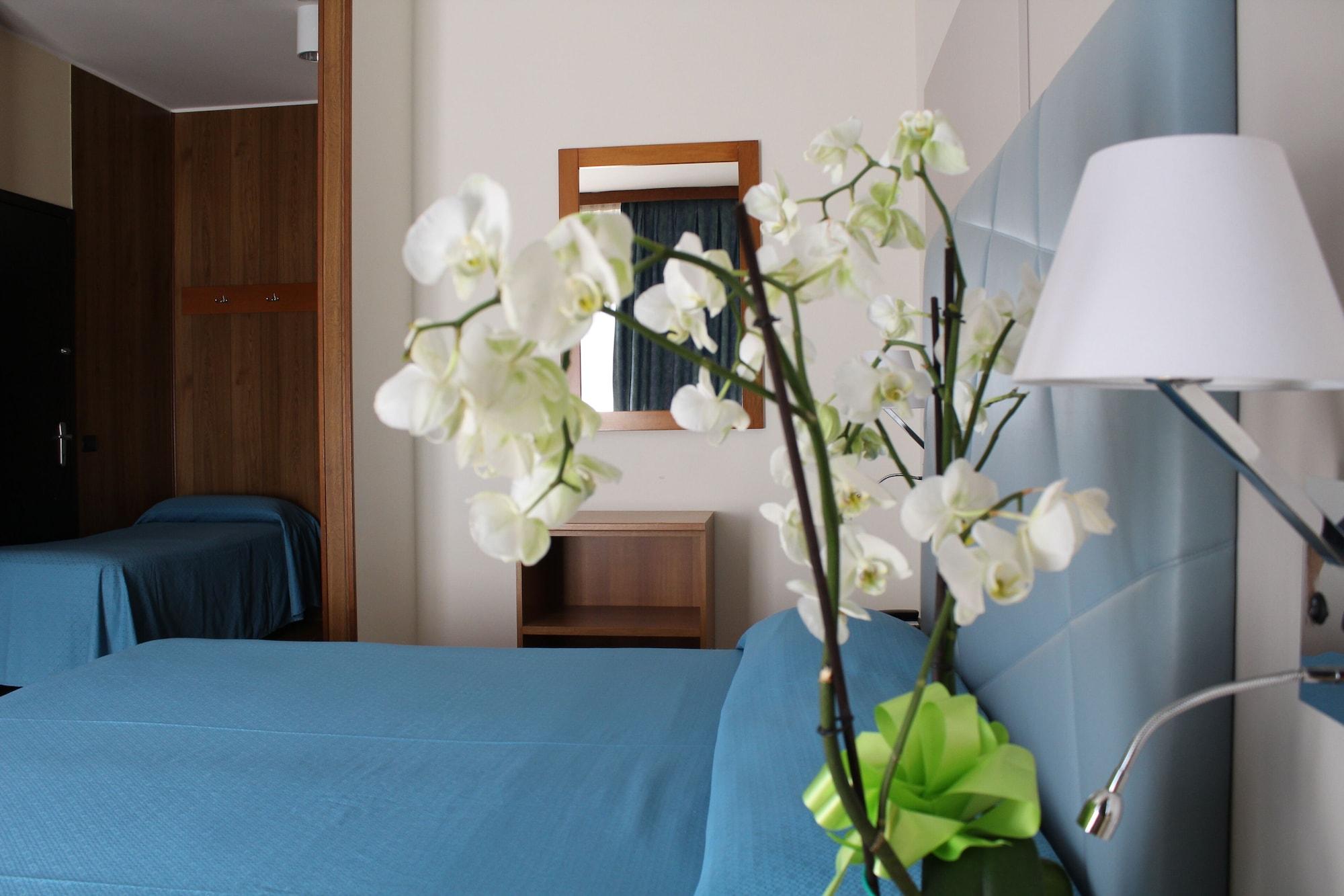 Hotel Residence Holiday Sirmione Exterior foto