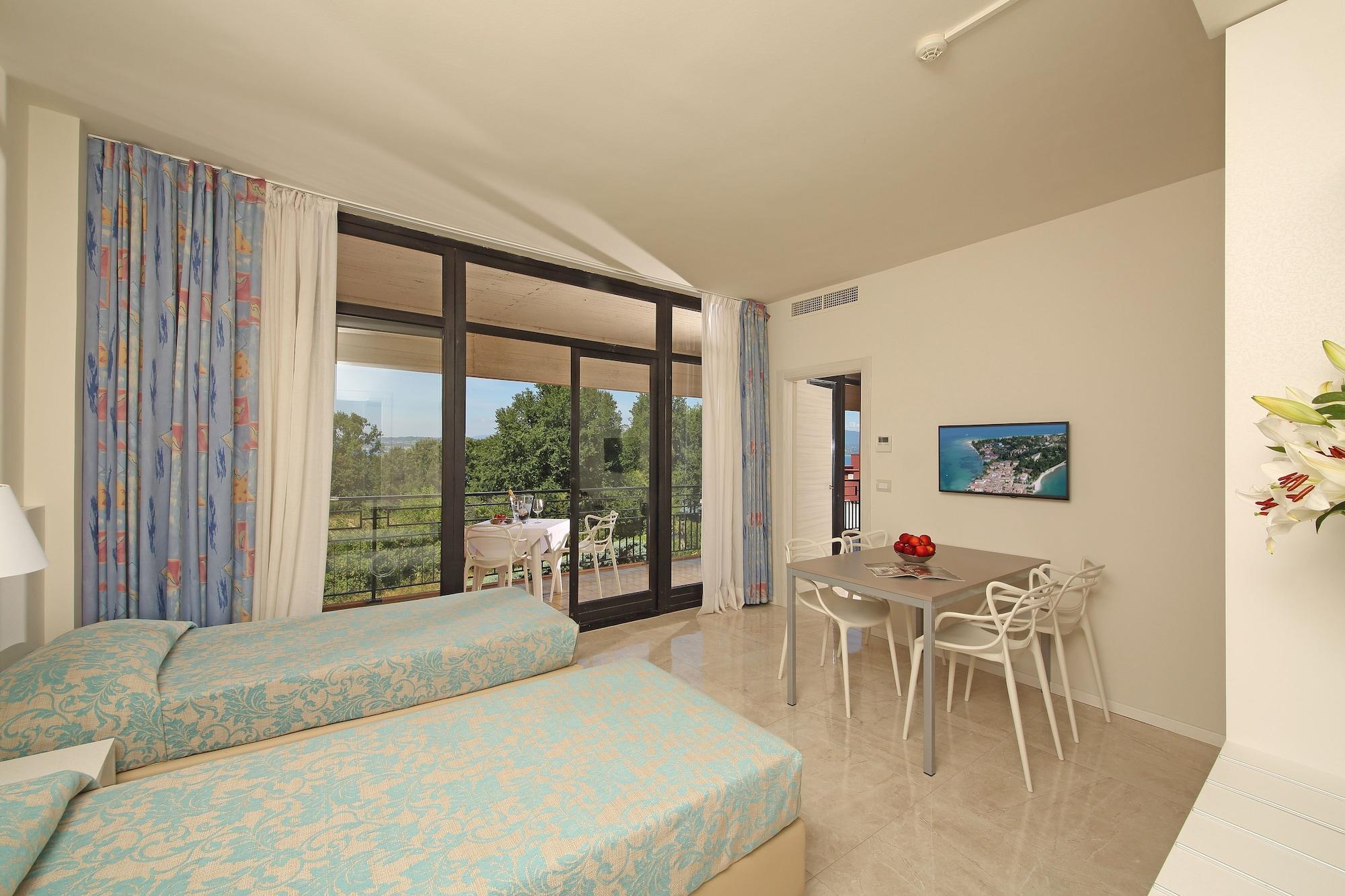 Hotel Residence Holiday Sirmione Exterior foto