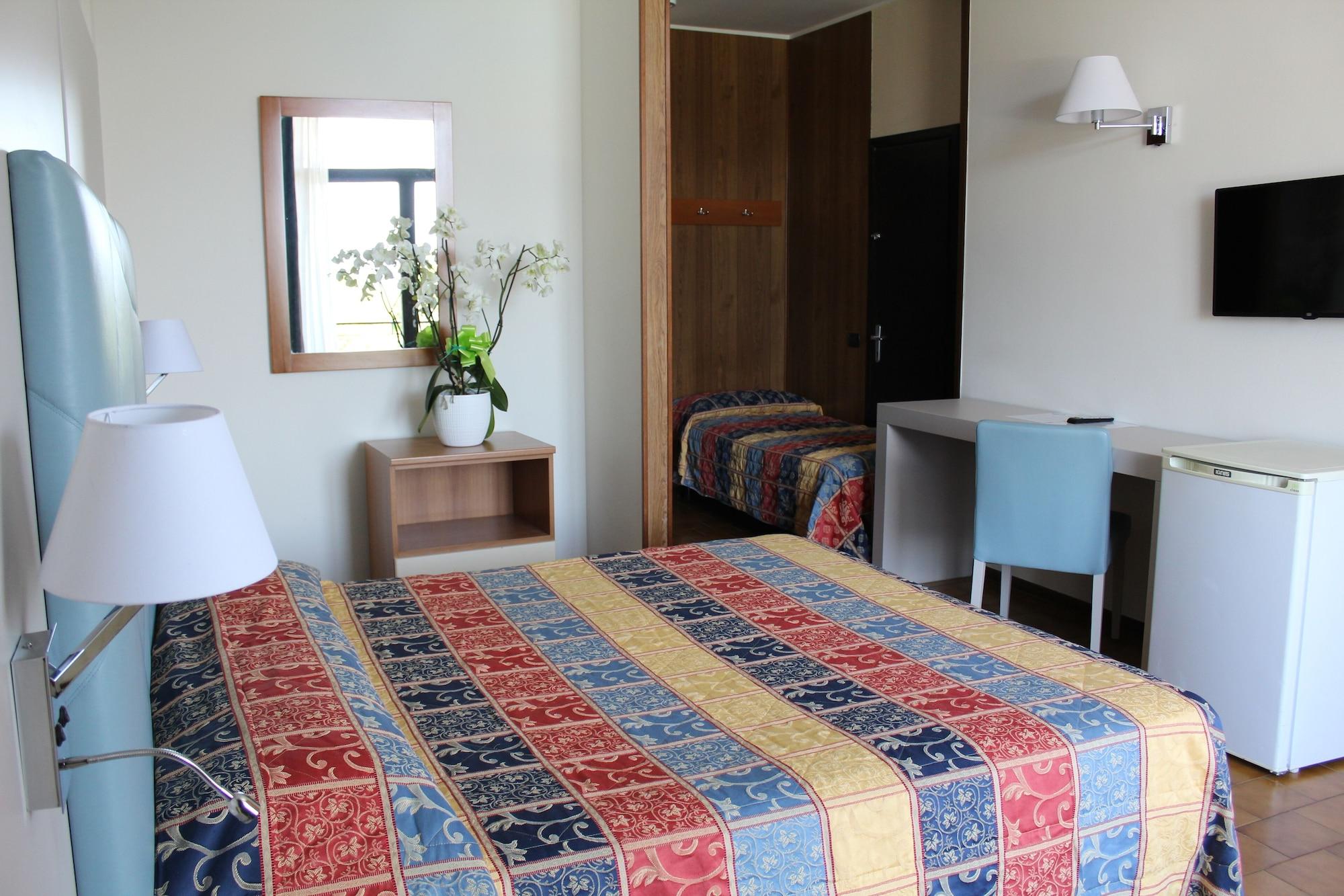 Hotel Residence Holiday Sirmione Exterior foto
